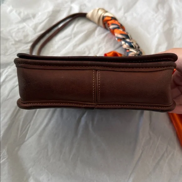 Coach brown Vintage Crossbody turnlock compartment bag - Picture 15 of 16